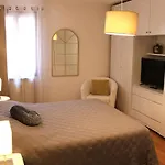Charming Canal View San Marco Apartment