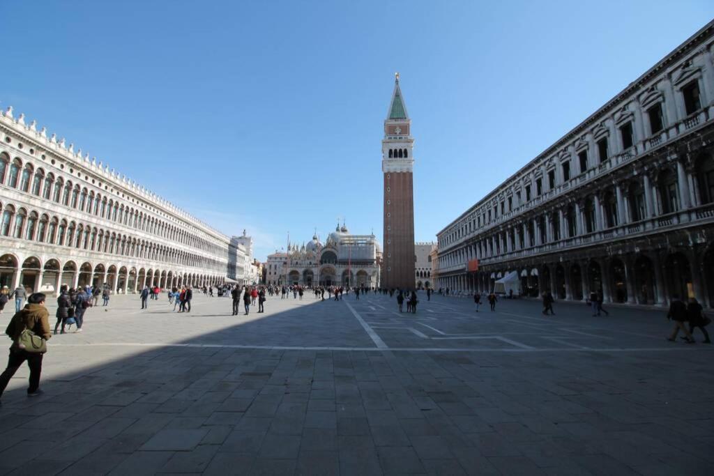 Charming Canal View San Marco Appartamento