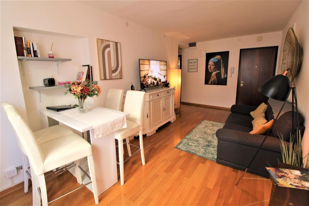 Charming Canal View San Marco Appartamento *